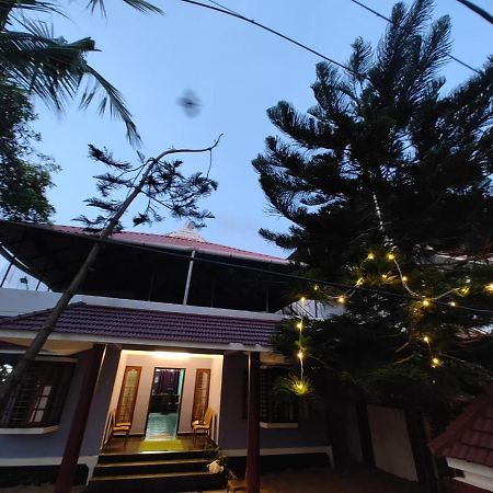 Gothra Beach Casa Alappuzha Luaran gambar